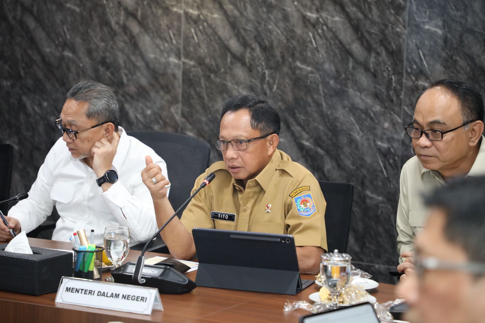 mendagri menko pangan dll